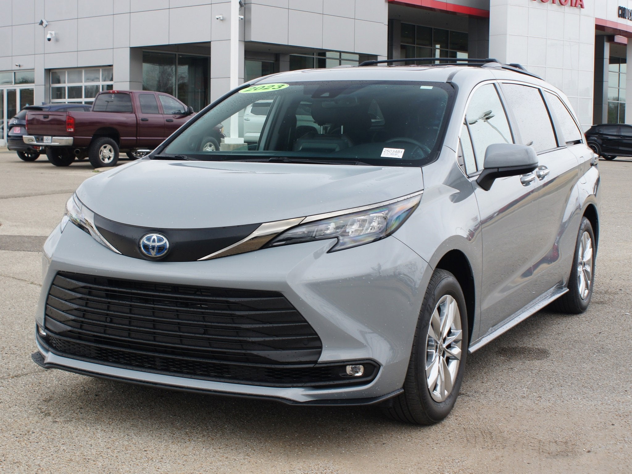 2023 Toyota Sienna Woodland Edition