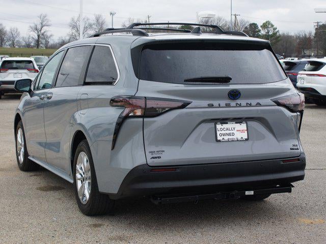 2023 Toyota Sienna Woodland Edition