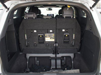 2023 Toyota Sienna Woodland Edition