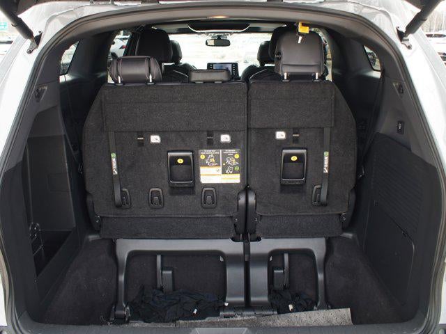 2023 Toyota Sienna Woodland Edition