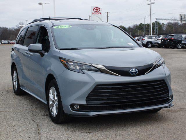 2023 Toyota Sienna Woodland Edition