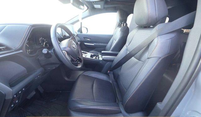 2023 Toyota Sienna Woodland Edition