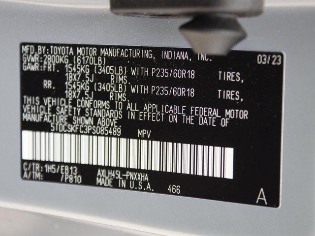 2023 Toyota Sienna Woodland Edition