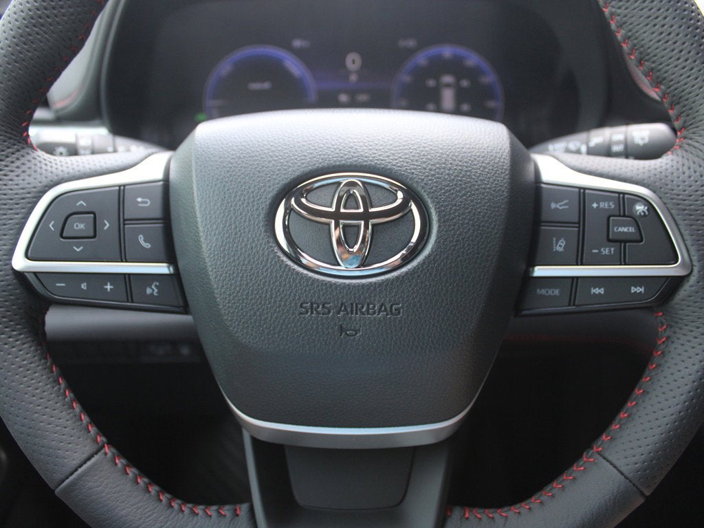 2025 Toyota Sienna XSE