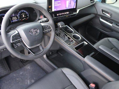 2026 Toyota Sienna Woodland Edition