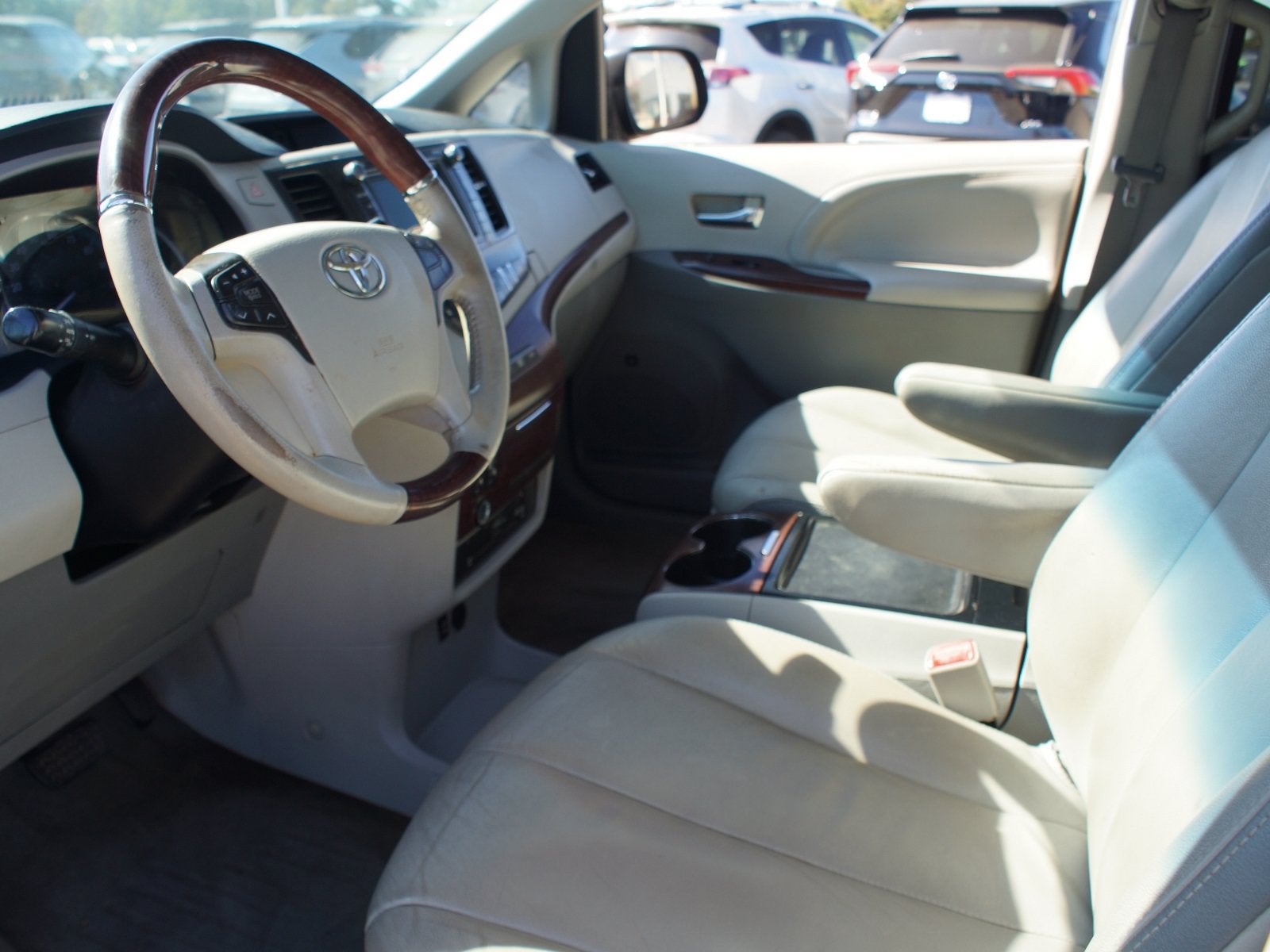 2013 Toyota Sienna Ltd
