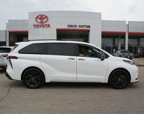 2025 Toyota Sienna XSE