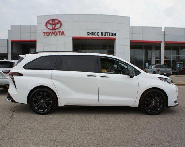 2025 Toyota Sienna XSE