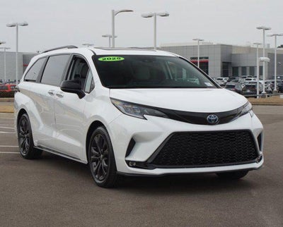 2025 Toyota Sienna XSE