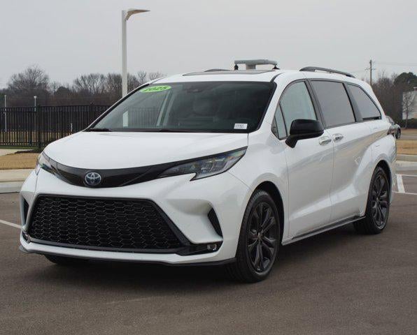 2025 Toyota Sienna XSE