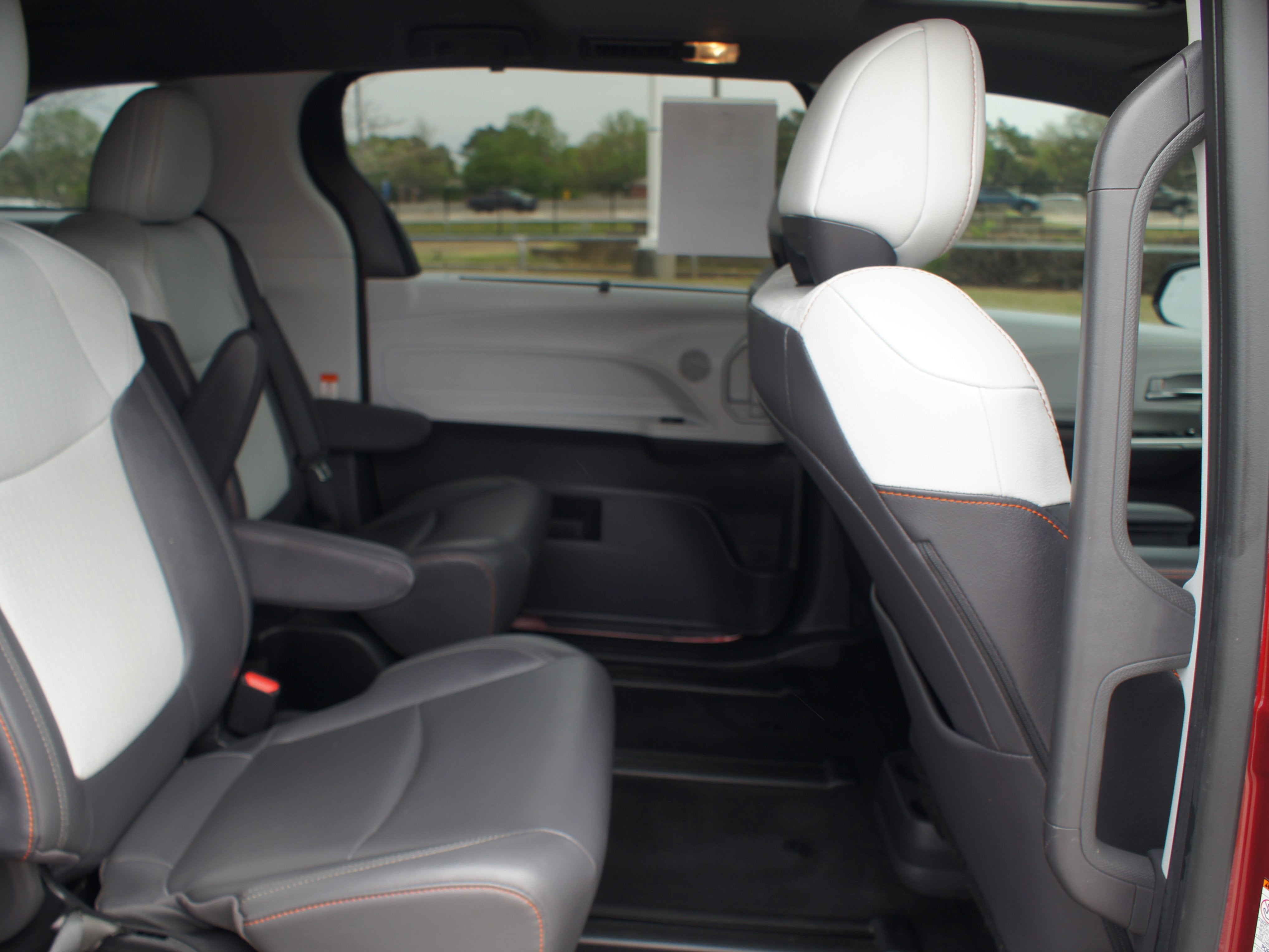 2022 Toyota Sienna XSE
