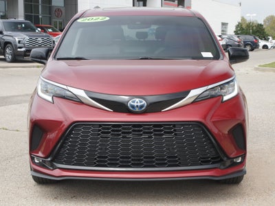2022 Toyota Sienna XSE