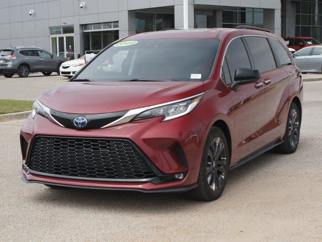 2022 Toyota Sienna XSE