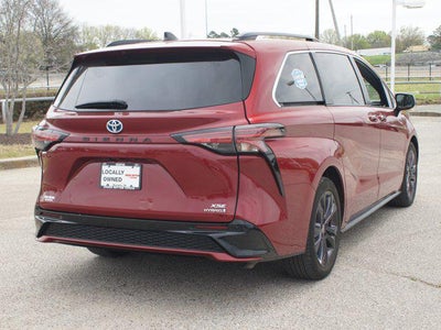 2022 Toyota Sienna XSE