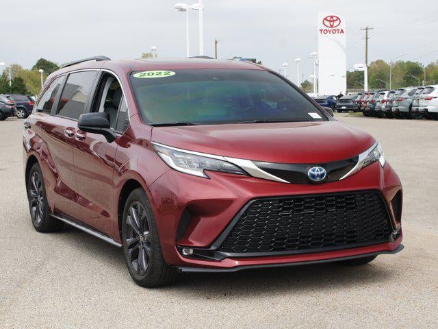 2022 Toyota Sienna XSE