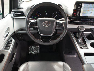 2022 Toyota Sienna XSE