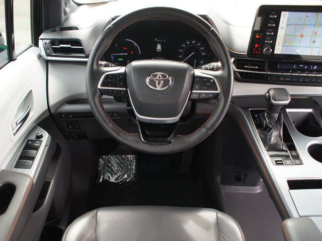 2022 Toyota Sienna XSE