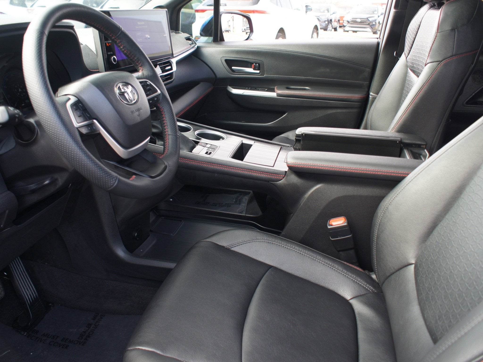 2025 Toyota Sienna XSE