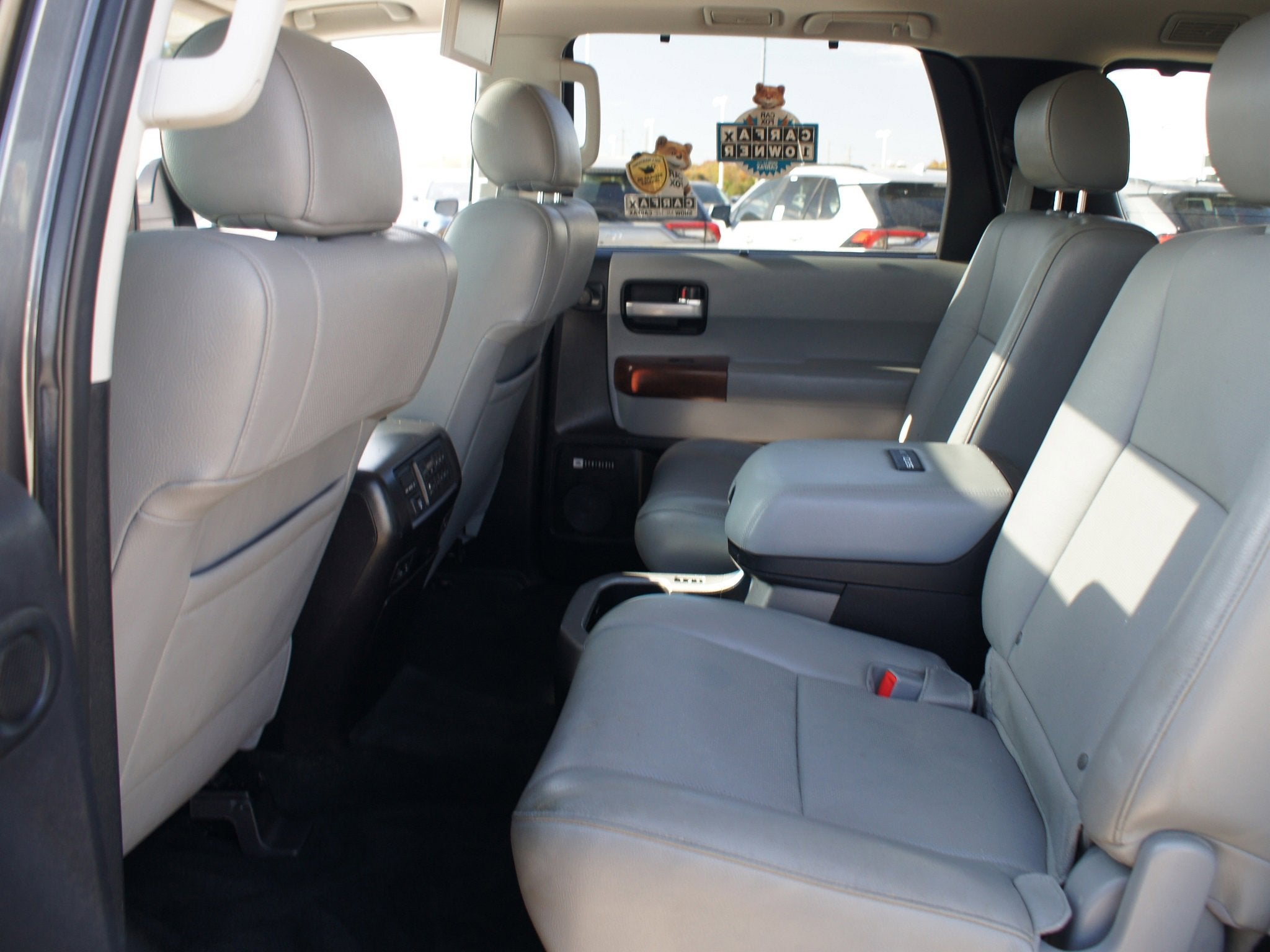 2016 Toyota Sequoia Platinum