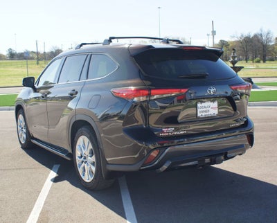 2022 Toyota Highlander Limited