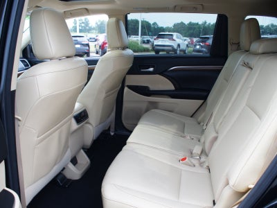 2017 Toyota Highlander Limited