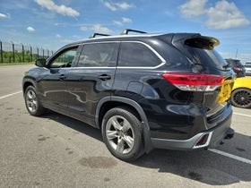 2017 Toyota Highlander Limited
