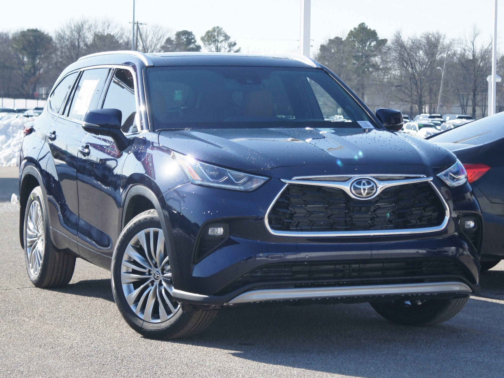2026 Toyota Highlander Hybrid Platinum