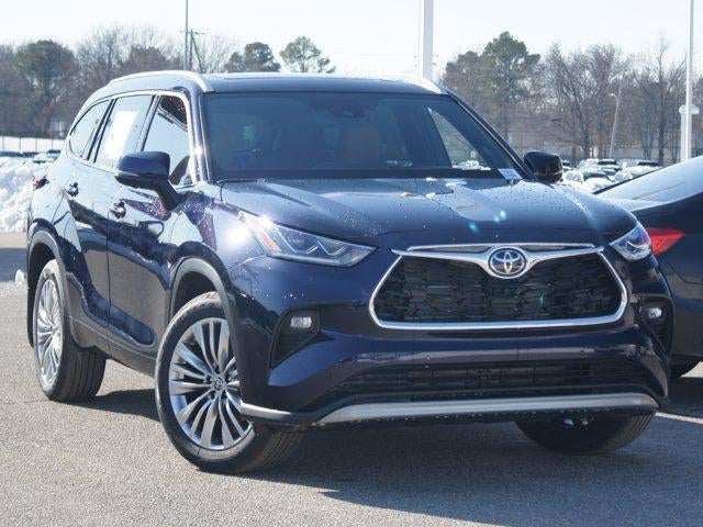 2026 Toyota Highlander Hybrid Platinum