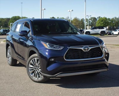 2026 Toyota Highlander Hybrid Platinum