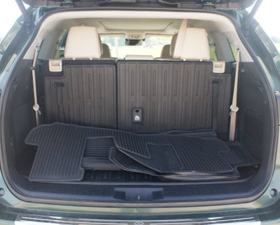 2024 Toyota Highlander Hybrid Platinum