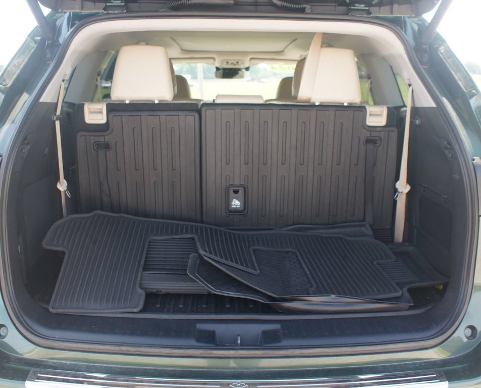 2024 Toyota Highlander Hybrid Platinum