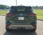 2024 Toyota Highlander Hybrid Platinum