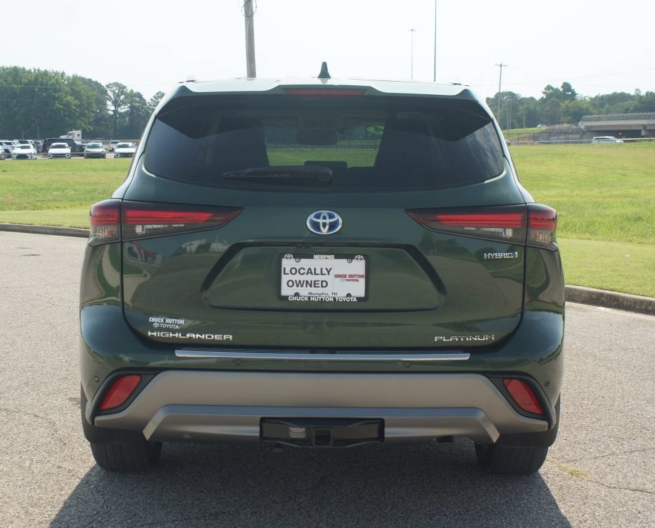 2024 Toyota Highlander Hybrid Platinum
