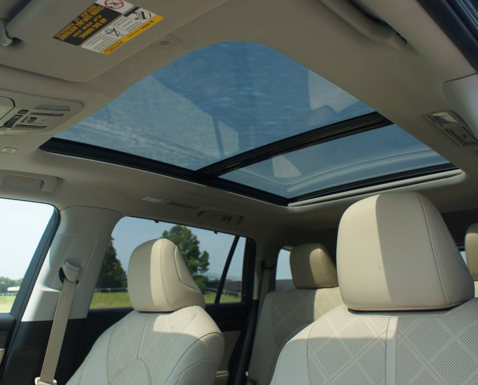 2024 Toyota Highlander Hybrid Platinum