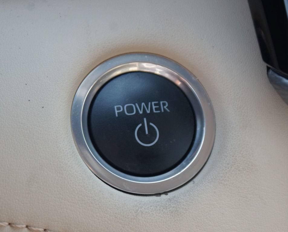 2024 Toyota Highlander Hybrid Platinum