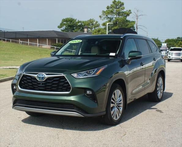2024 Toyota Highlander Hybrid Platinum