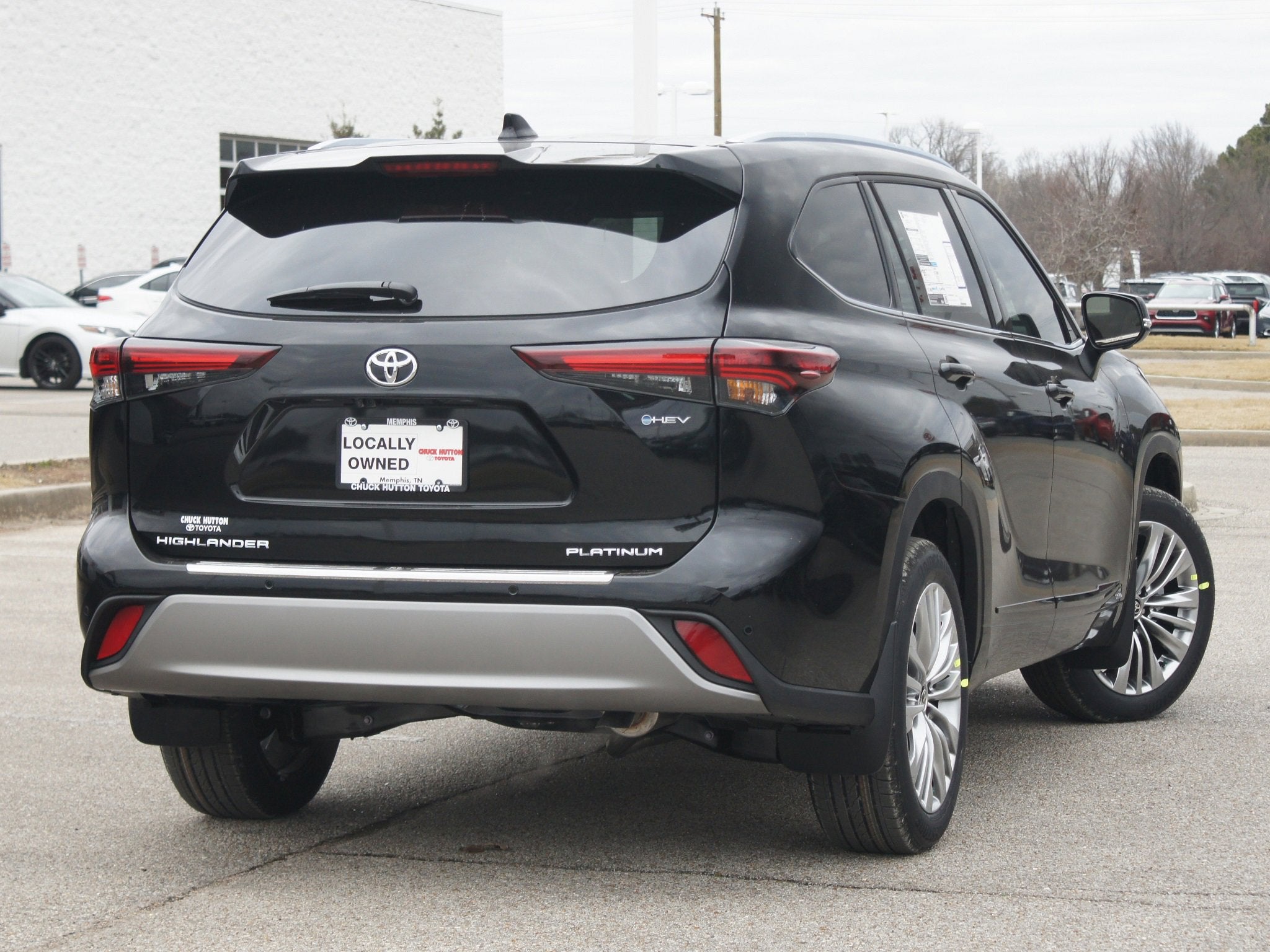 2026 Toyota Highlander Hybrid Platinum