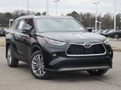 2026 Toyota Highlander Hybrid Platinum