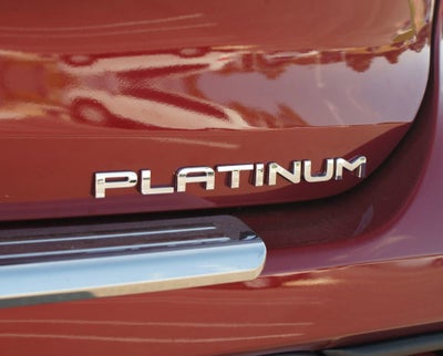 2024 Toyota Highlander Hybrid Platinum