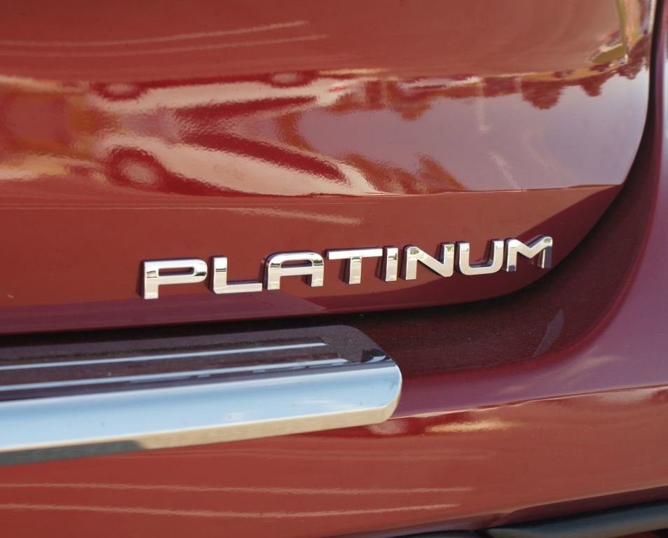 2024 Toyota Highlander Hybrid Platinum