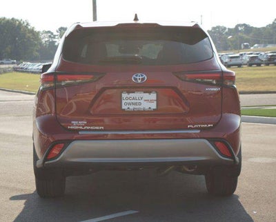2024 Toyota Highlander Hybrid Platinum