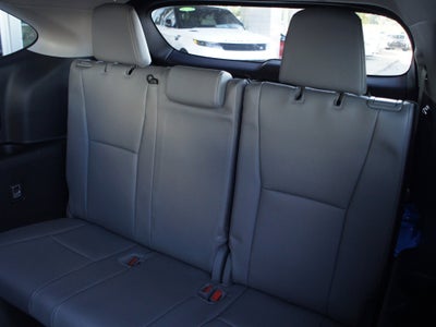 2025 Toyota Highlander Hybrid Platinum