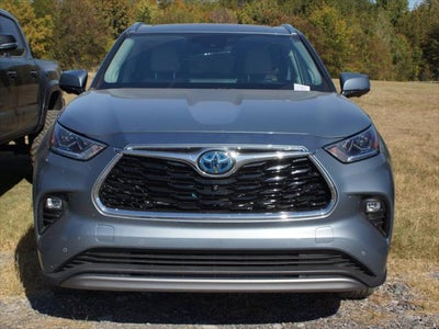 2024 Toyota Highlander Hybrid Platinum