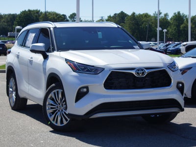 2026 Toyota Highlander Hybrid Platinum