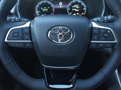 2026 Toyota Highlander Hybrid Platinum