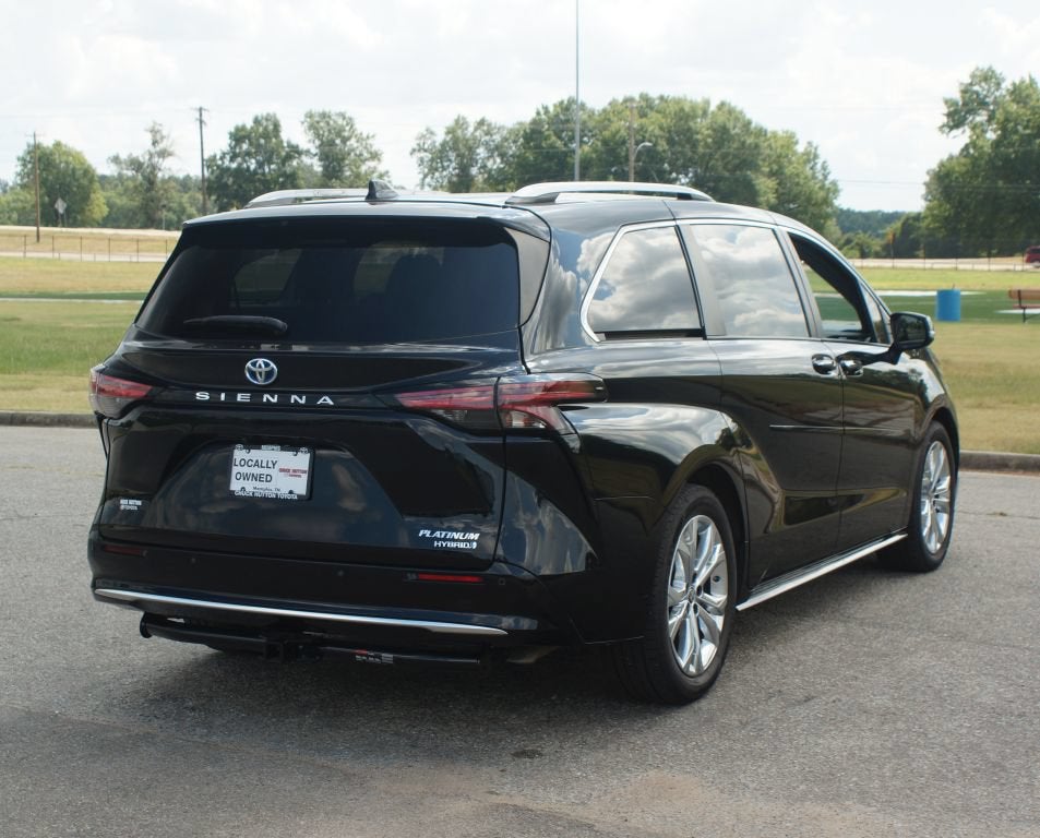 2022 Toyota Sienna Platinum
