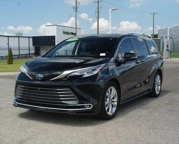 2022 Toyota Sienna Platinum
