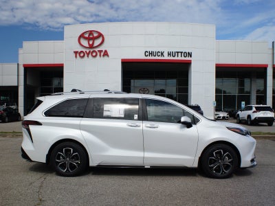 2026 Toyota Sienna Platinum