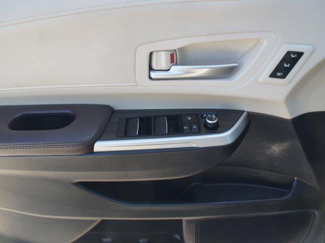 2024 Toyota Sienna Platinum