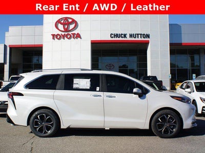2025 Toyota Sienna Platinum